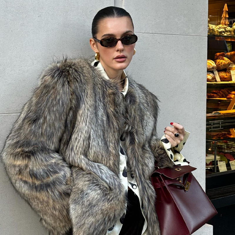 The Allure of Faux Fur Coats: A Modern Wardrobe Staple post thumbnail image